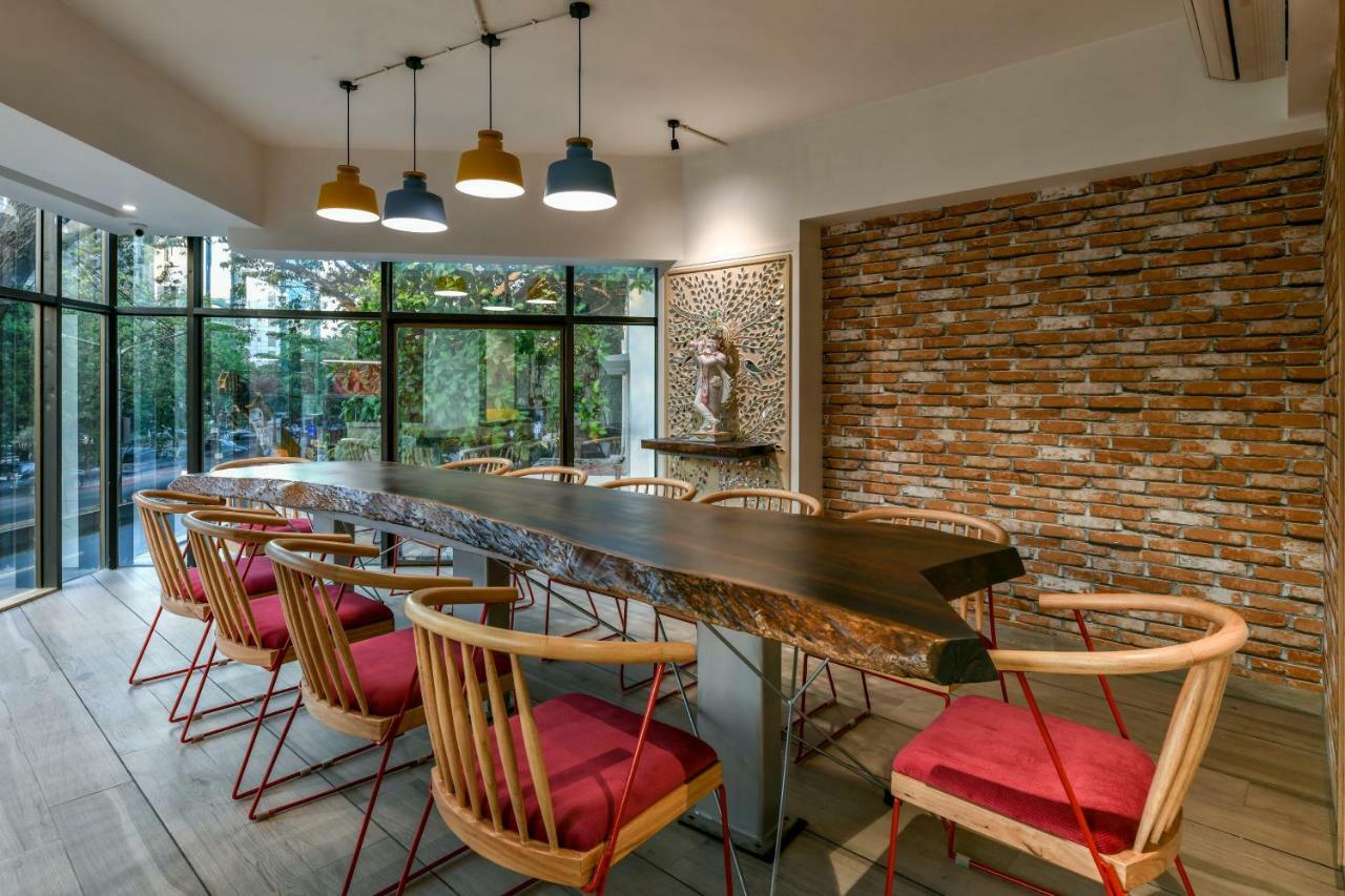 Indie Stays, Bkc Bombay